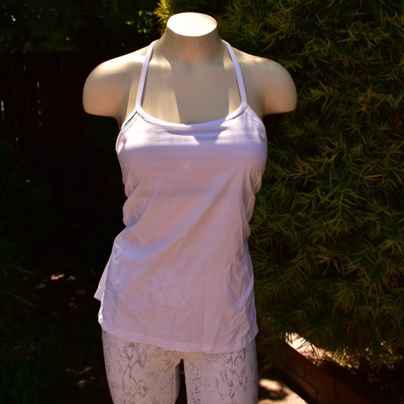 LULULEMON AMPED TANK STRIPED BRA SZ X-SMALL 2 - Picture 1 of 6